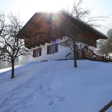 Charming Holiday Home In H Ttau With Barbecue Hüttau Eksteriør billede